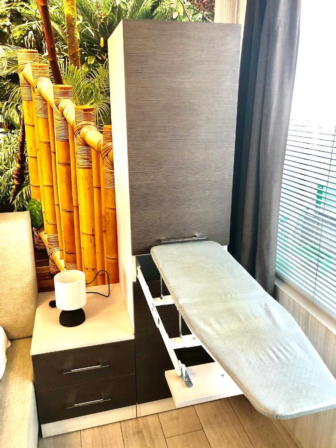 Avelov Art Apartment ブルガス エクステリア 写真