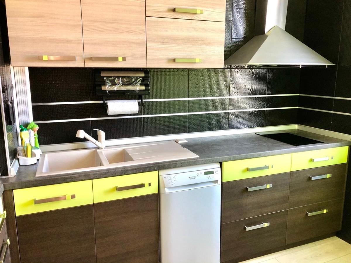 Avelov Art Apartment ブルガス エクステリア 写真