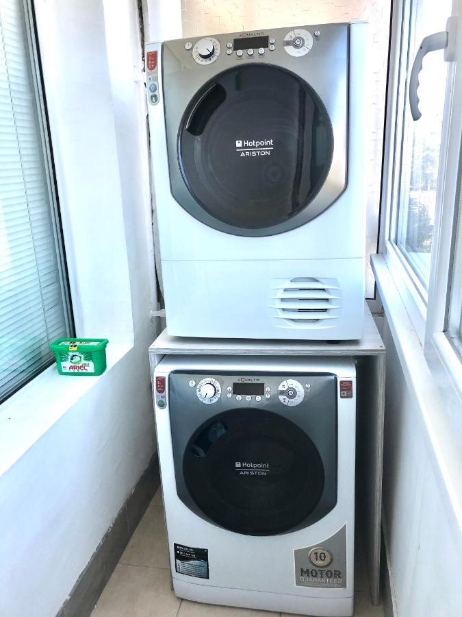 Avelov Art Apartment ブルガス エクステリア 写真