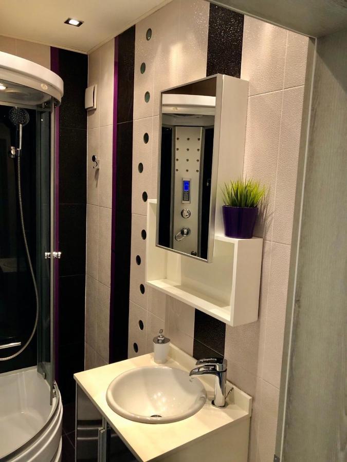 Avelov Art Apartment ブルガス エクステリア 写真