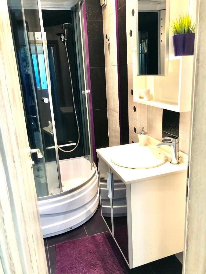 Avelov Art Apartment ブルガス エクステリア 写真