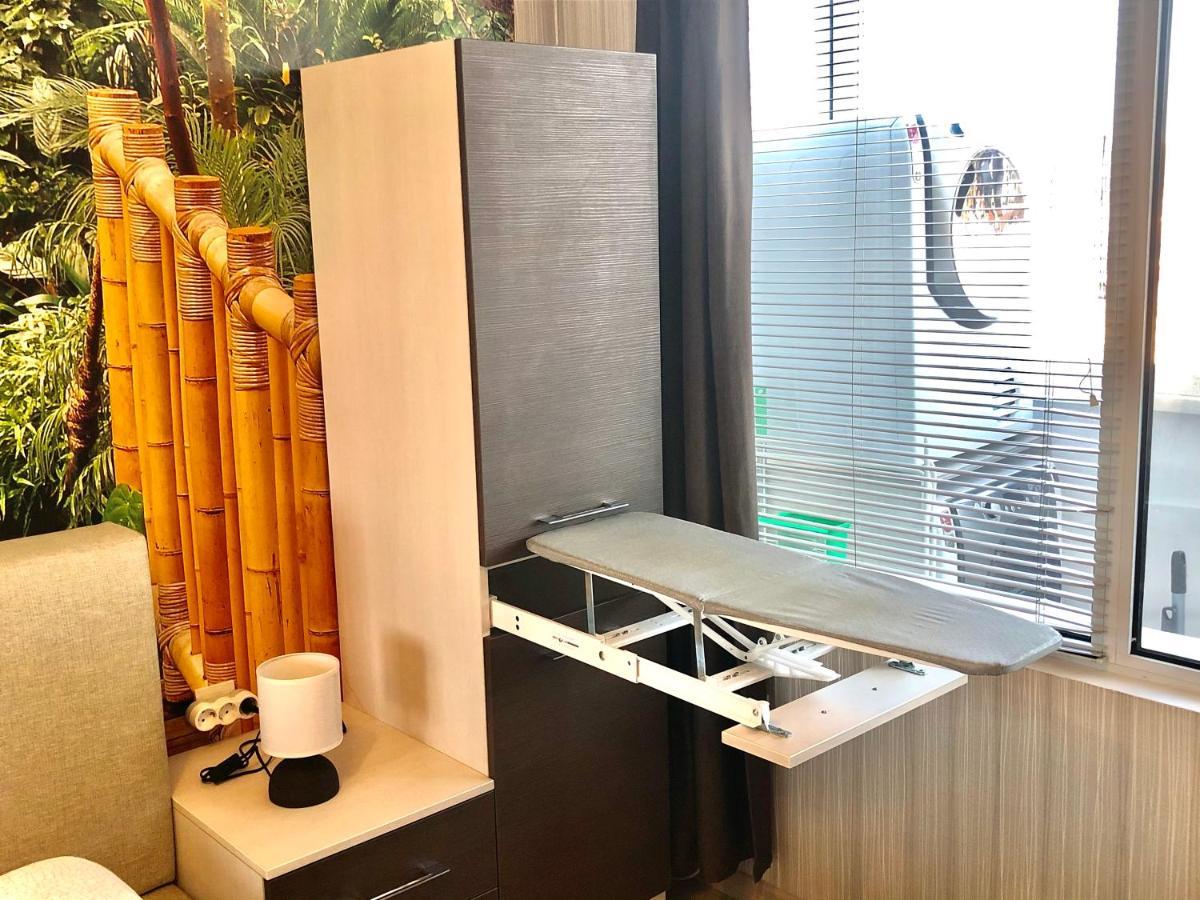 Avelov Art Apartment ブルガス エクステリア 写真