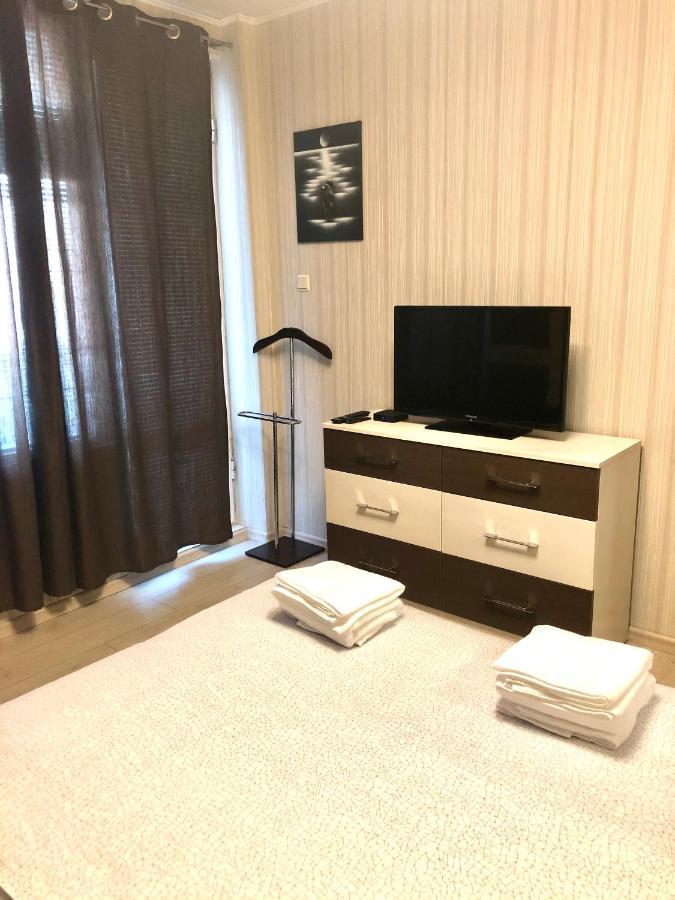 Avelov Art Apartment ブルガス エクステリア 写真